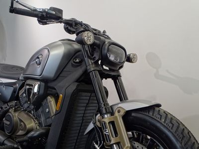 QJMOTOR SRV 600 V – foto 4