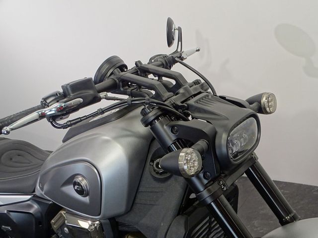 QJMOTOR - srv-600-v