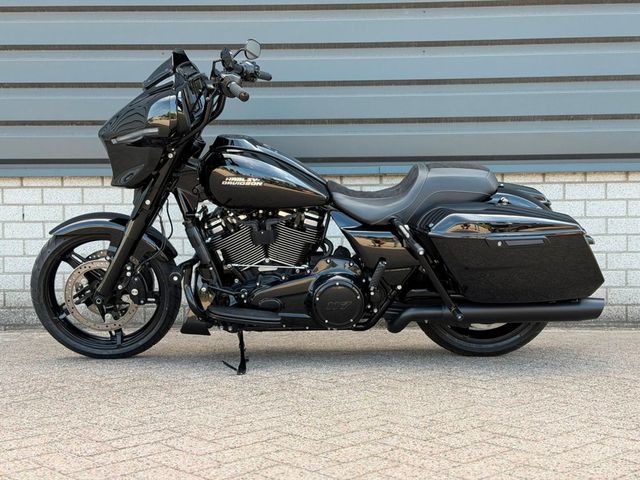 harley-davidson - cvo-streetglide-117