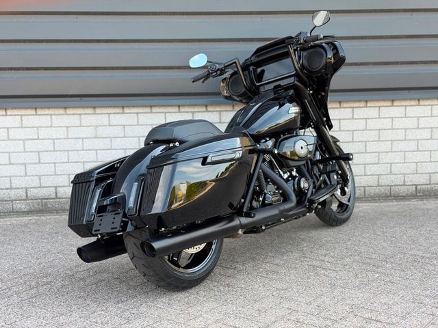 harley-davidson - cvo-streetglide-117