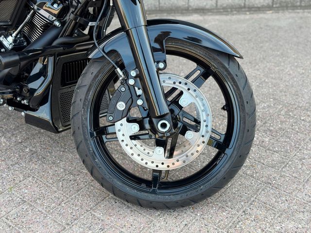 harley-davidson - cvo-streetglide-117