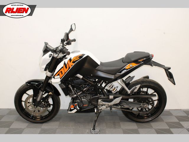 ktm - 125-duke