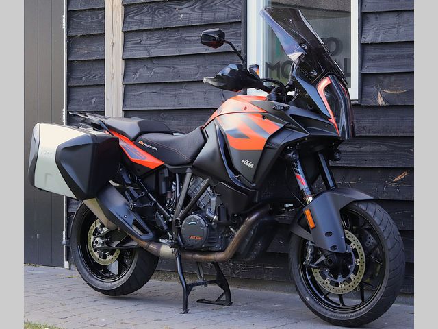 ktm - 1290-super-adventure-s