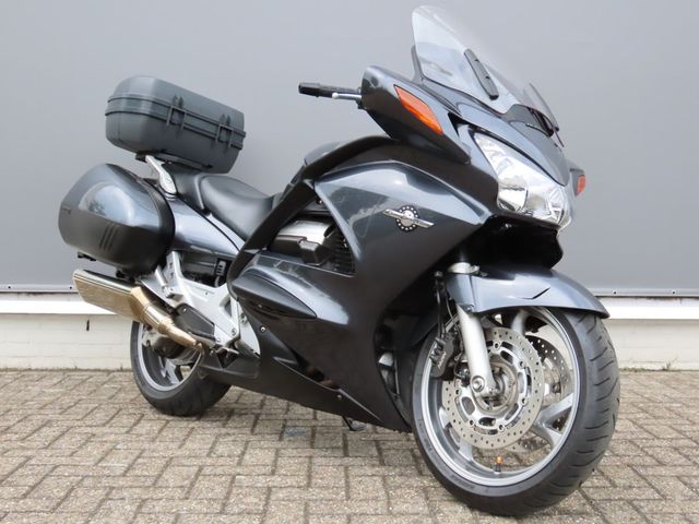honda - st-1300-pan-european-abs