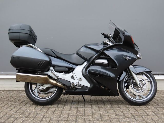 honda - st-1300-pan-european-abs