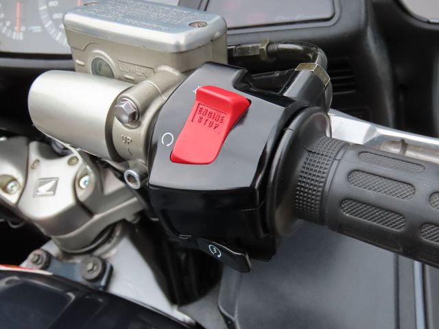 honda - st-1300-pan-european-abs