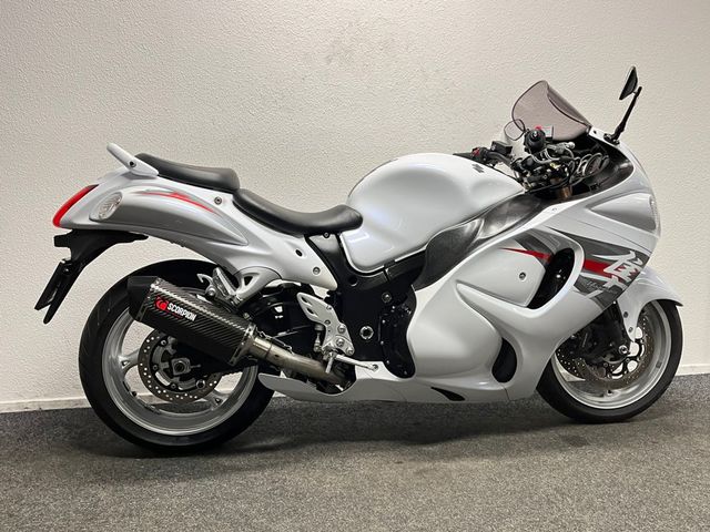 suzuki - gsx-r-1300-hayabusa