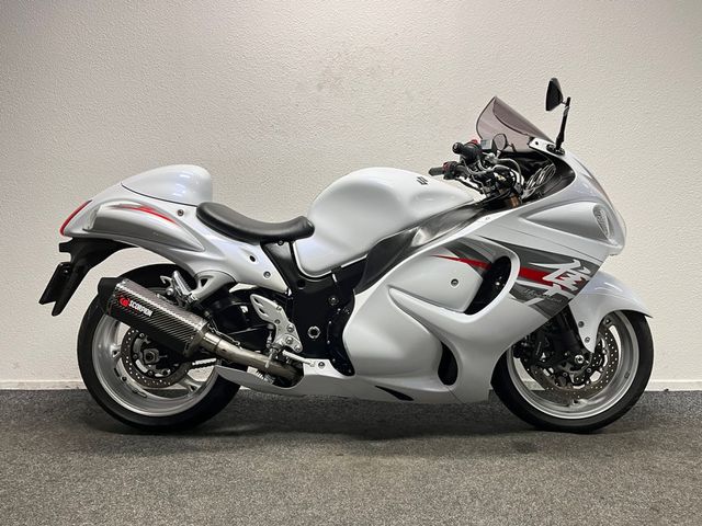 suzuki - gsx-r-1300-hayabusa