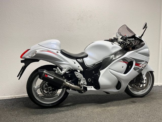 suzuki - gsx-r-1300-hayabusa