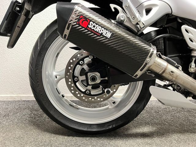 suzuki - gsx-r-1300-hayabusa