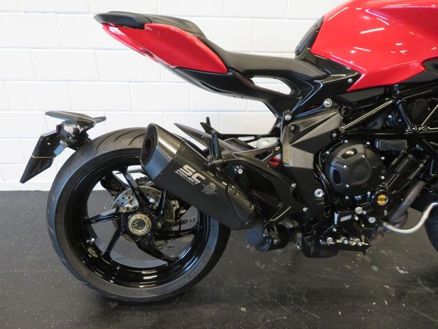 mv-agusta - brutale-800