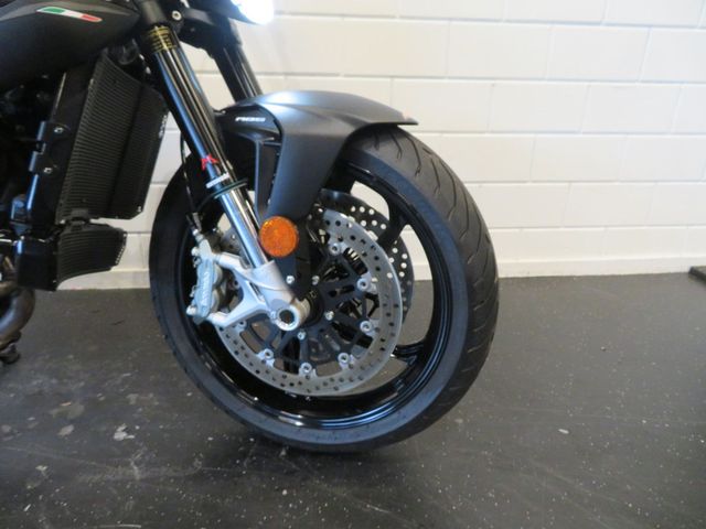 mv-agusta - brutale-800