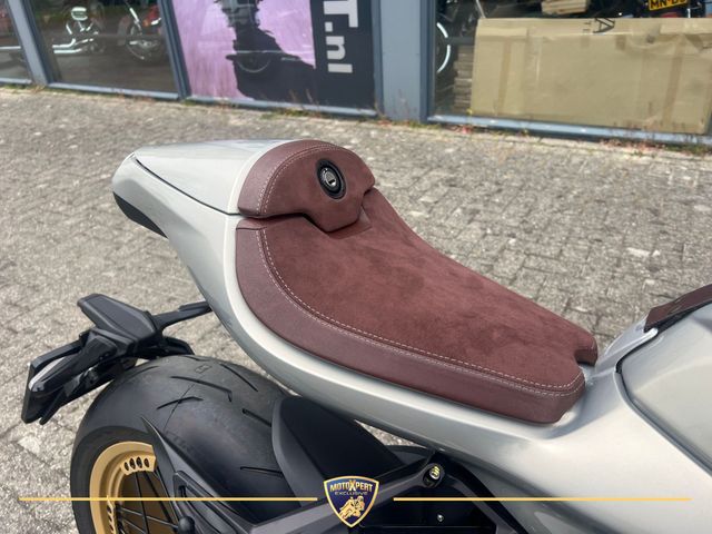 mv-agusta - superveloce-800-s