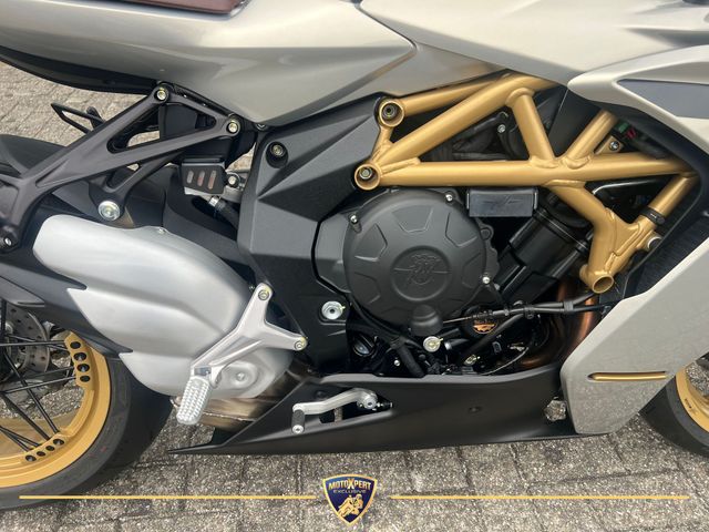 mv-agusta - superveloce-800-s