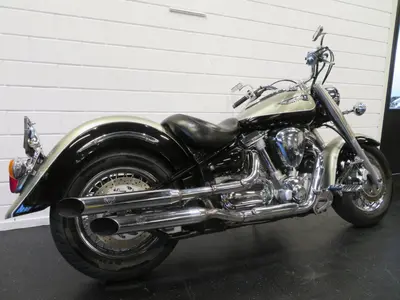 YAMAHA XV 1600 WILDSTAR – foto 3
