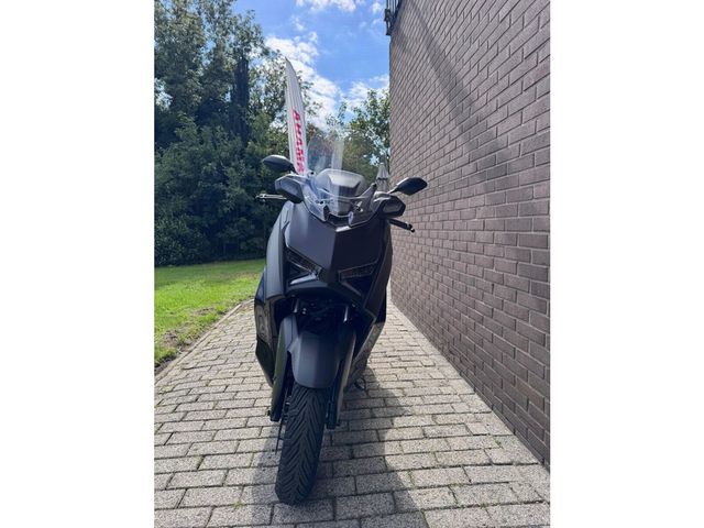yamaha - x-max-300-tech-max
