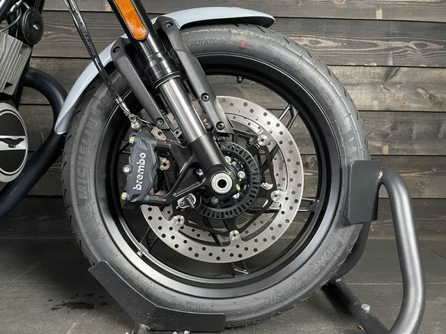 moto-guzzi - v-7-sport