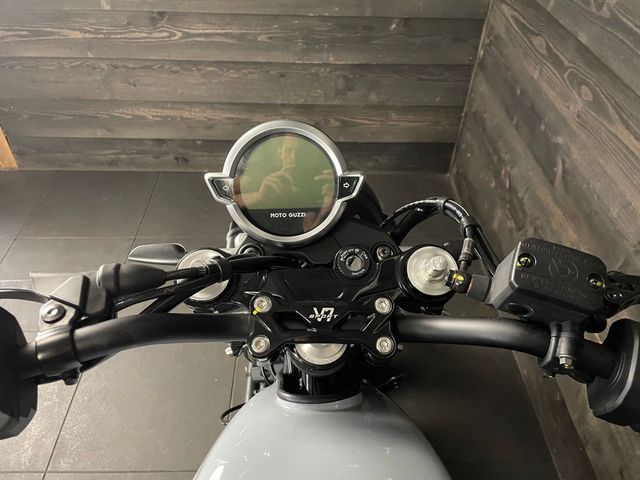 moto-guzzi - v-7-sport
