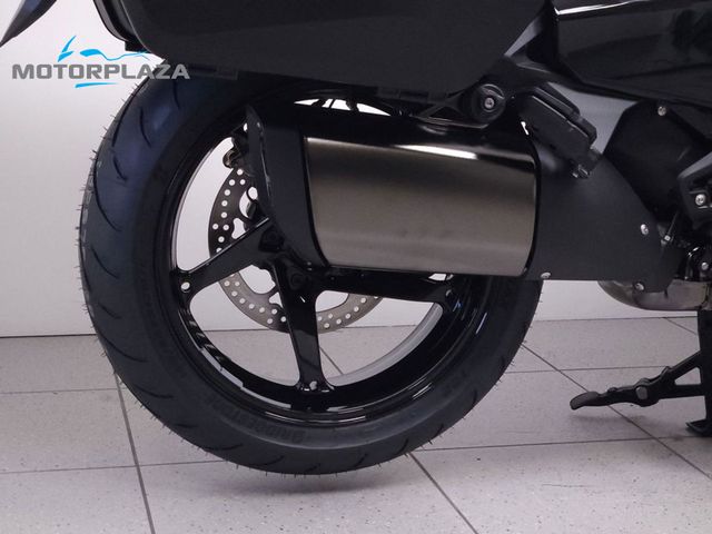 bmw - r-1300-rt
