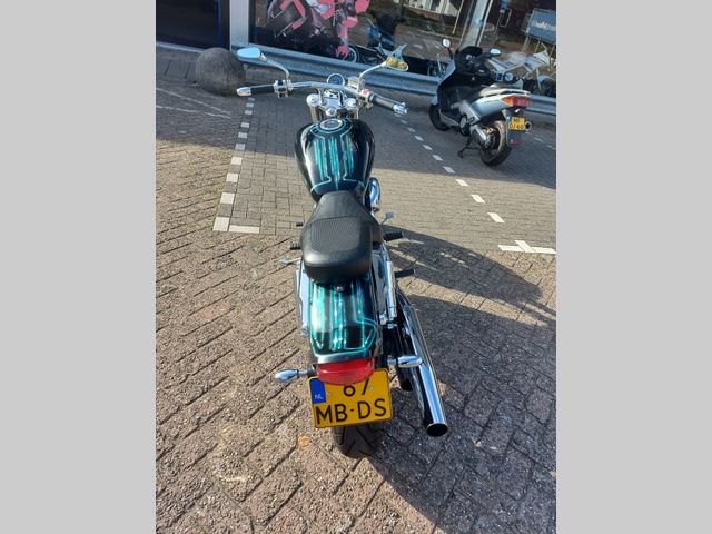 suzuki - vz-800-marauder-lc