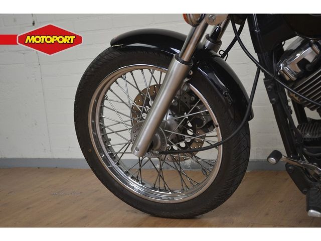 yamaha - xvs-650-dragstar