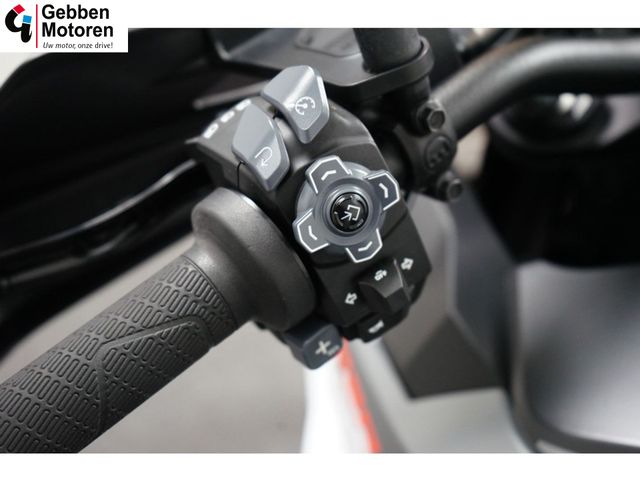 ktm - 1290-super-adventure-s