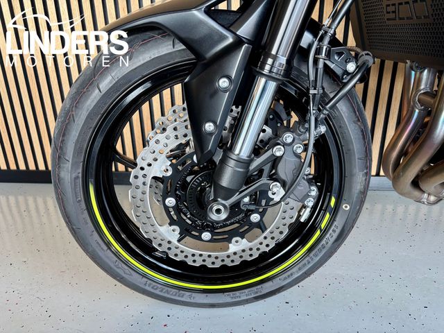 kawasaki - z900-performance