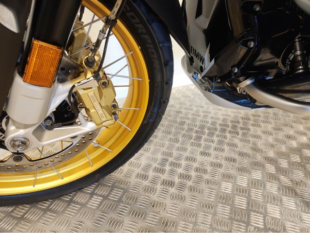 bmw - r-1250-gs-adventure