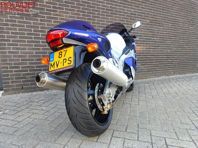 suzuki - gsx-r-1300-hayabusa