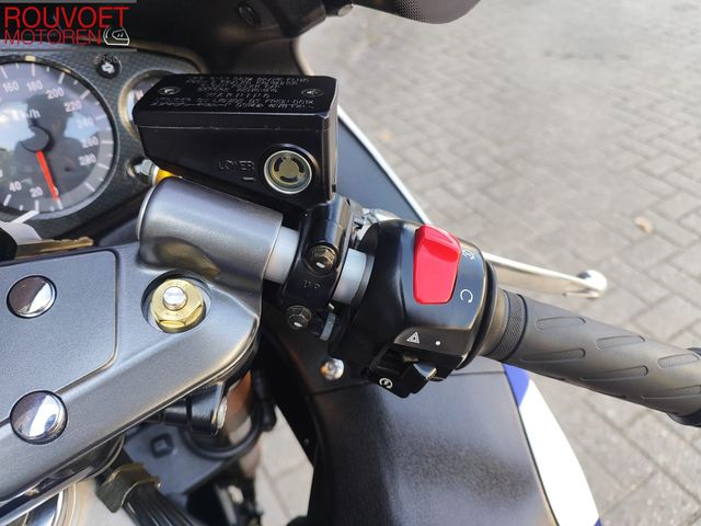 suzuki - gsx-r-1300-hayabusa