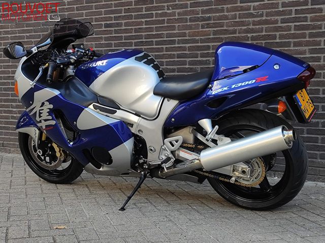suzuki - gsx-r-1300-hayabusa