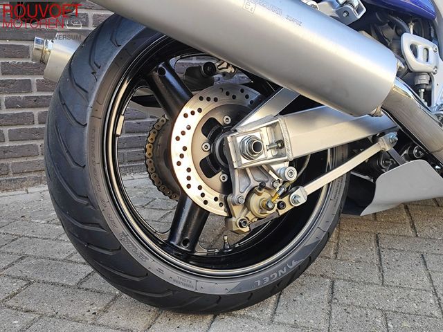 suzuki - gsx-r-1300-hayabusa