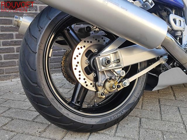 suzuki - gsx-r-1300-hayabusa