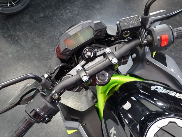 kawasaki - z125