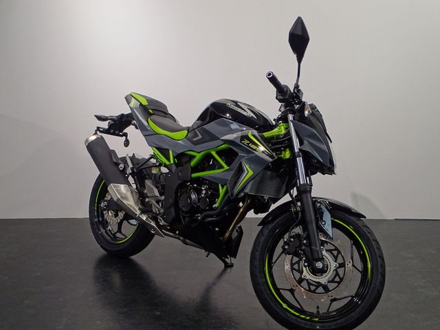 kawasaki - z125