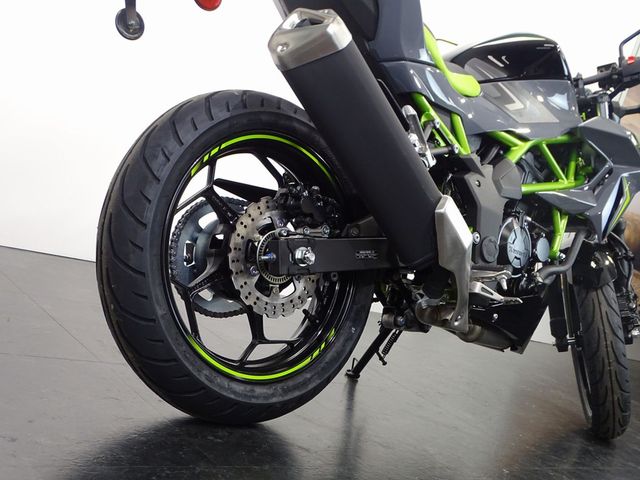 kawasaki - z125