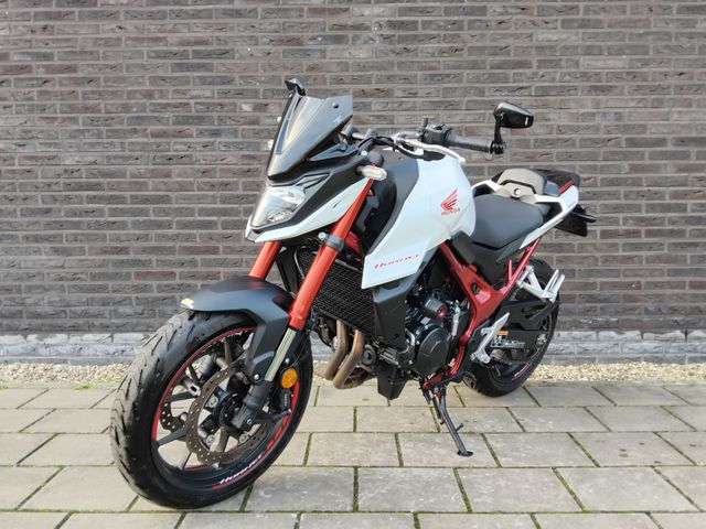 honda - cb-750-hornet