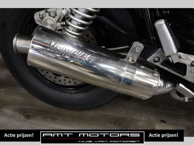 yamaha - vmx-1200-black-max