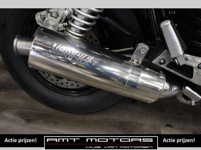 yamaha - vmx-1200-black-max