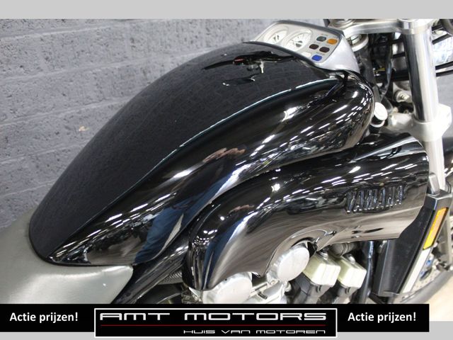 yamaha - vmx-1200-black-max