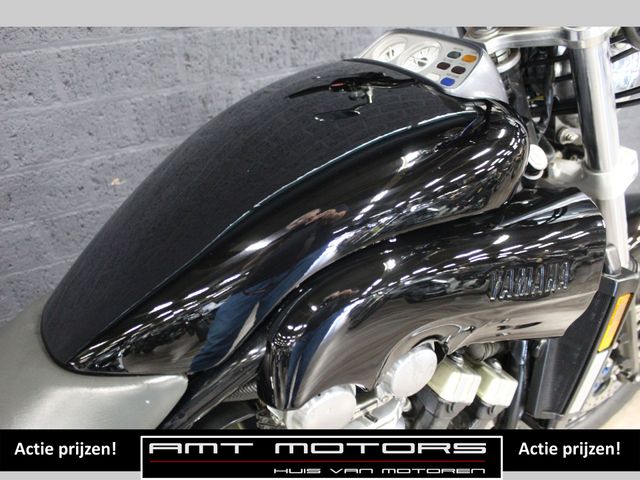 yamaha - vmx-1200-black-max