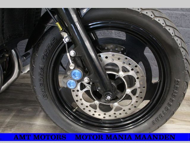yamaha - vmx-1200-black-max