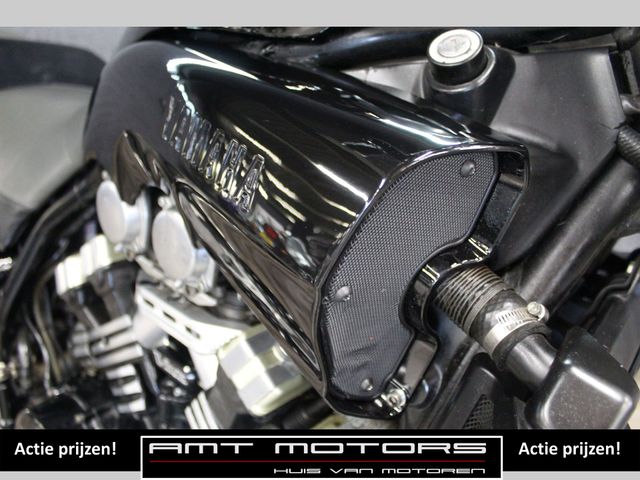 yamaha - vmx-1200-black-max