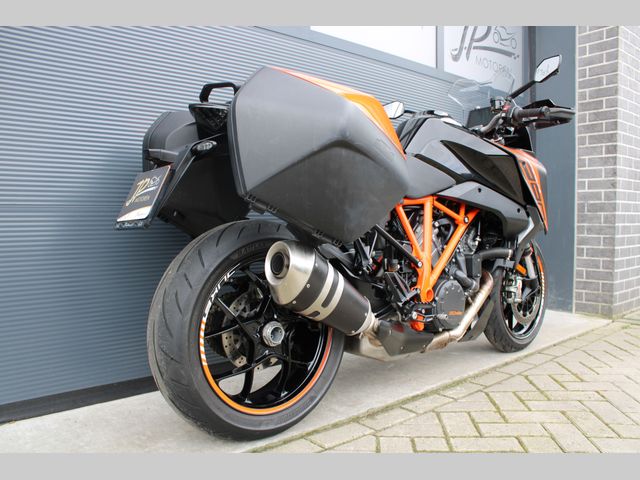 ktm - 1290-super-duke-gt