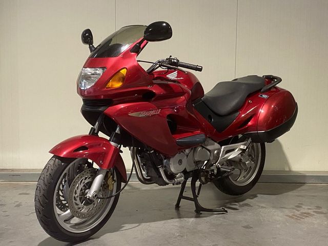 honda - nt-650-v-deauville