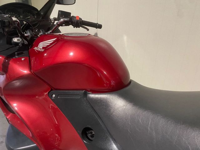 honda - nt-650-v-deauville