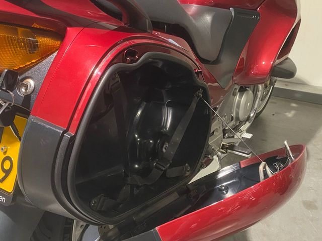 honda - nt-650-v-deauville