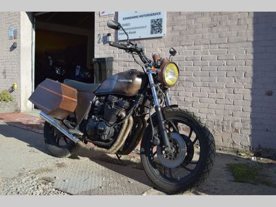 YAMAHA XJ 550 – foto 2