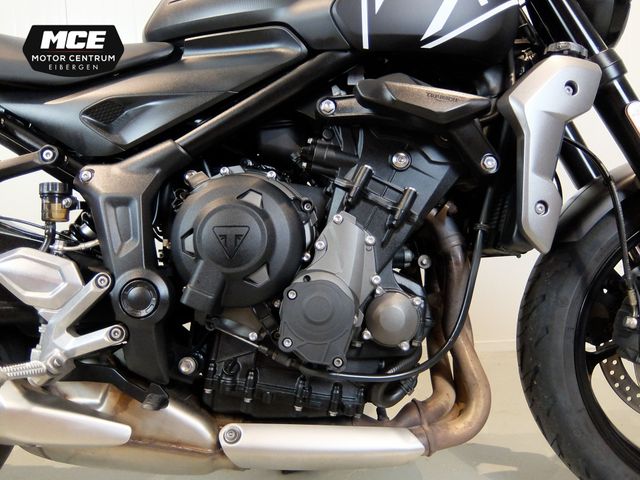 triumph - trident-660