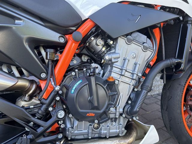 ktm - 890-duke-r
